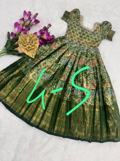 KiDS LEHENGA and GOWNS crape Kids clothing suppliers